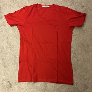 V neck t-shirt